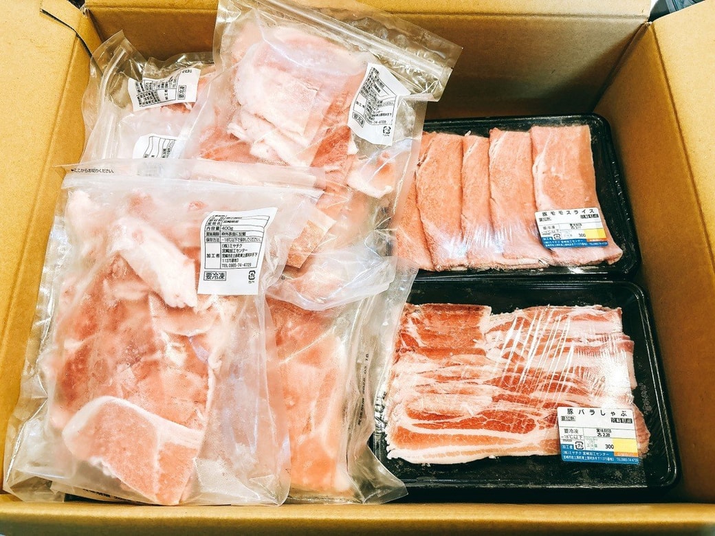 筆者が申し込んだ豚肉セット（4,1kg）の返礼品