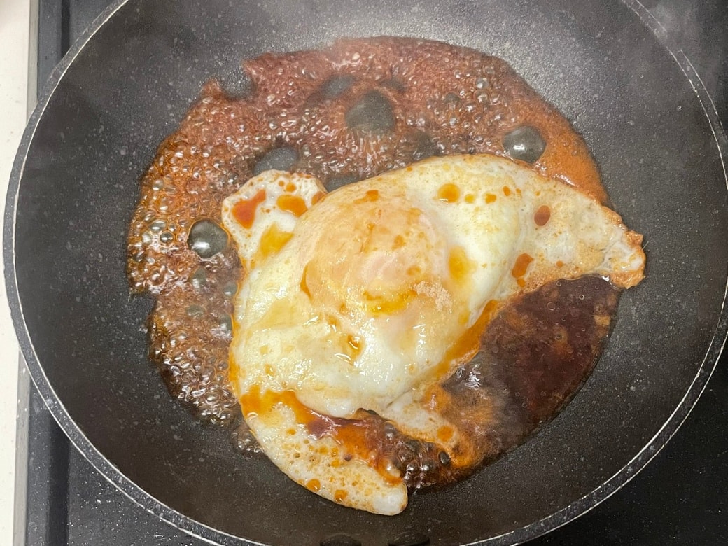 照り目玉焼き丼