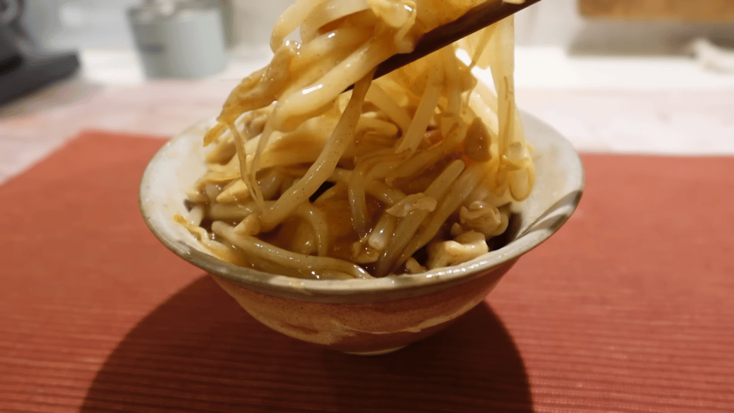 ご飯の上にのせたべっこうあん