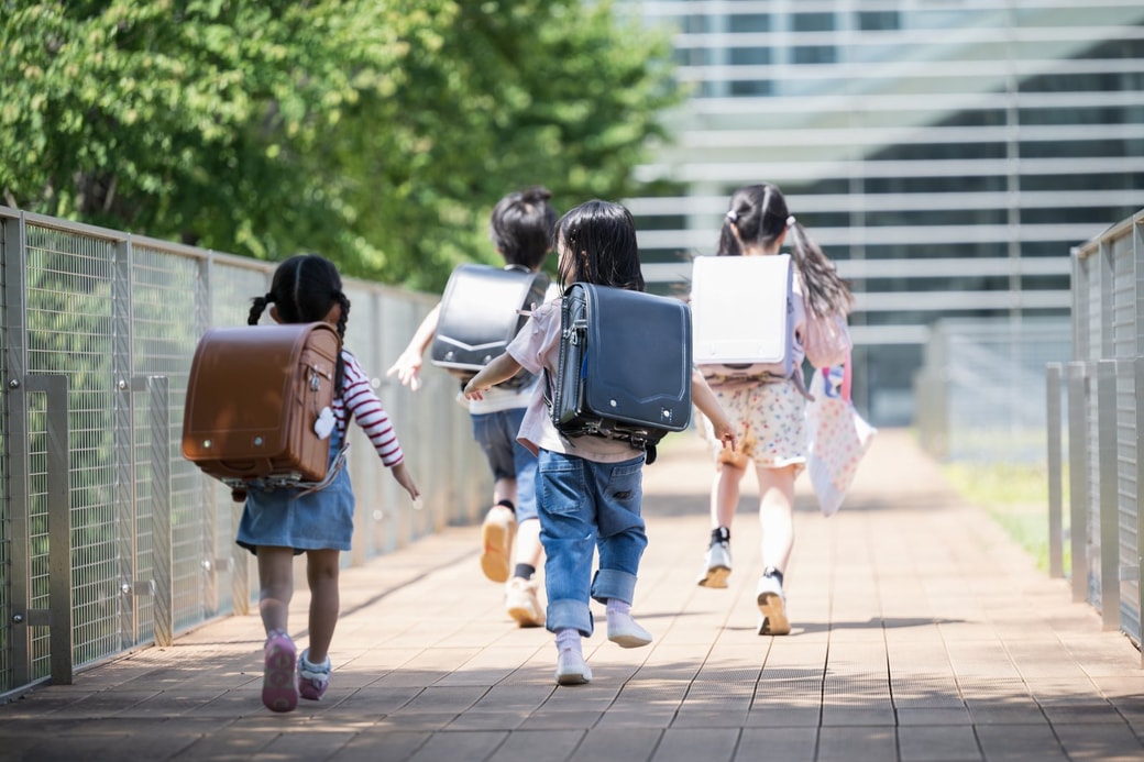 小学生の集団