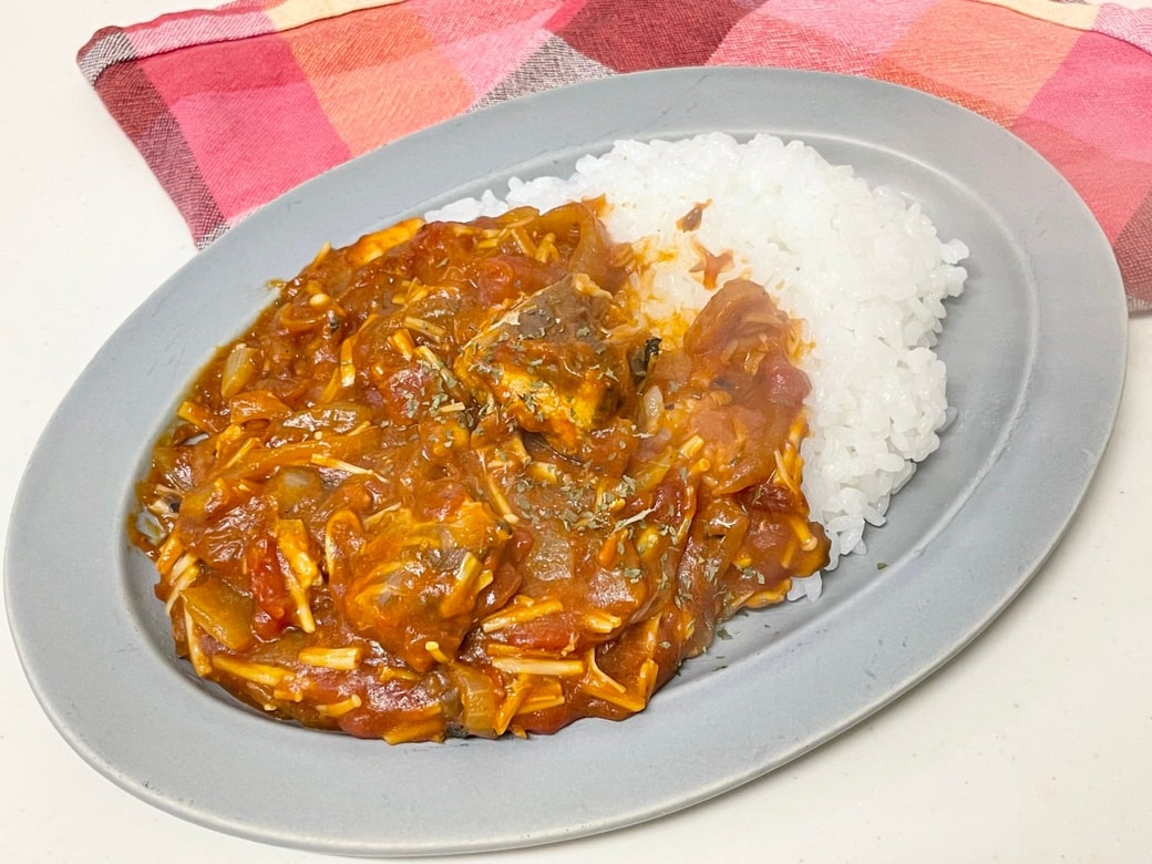 サバ缶トマトカレー