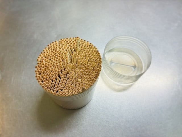 つまようじ