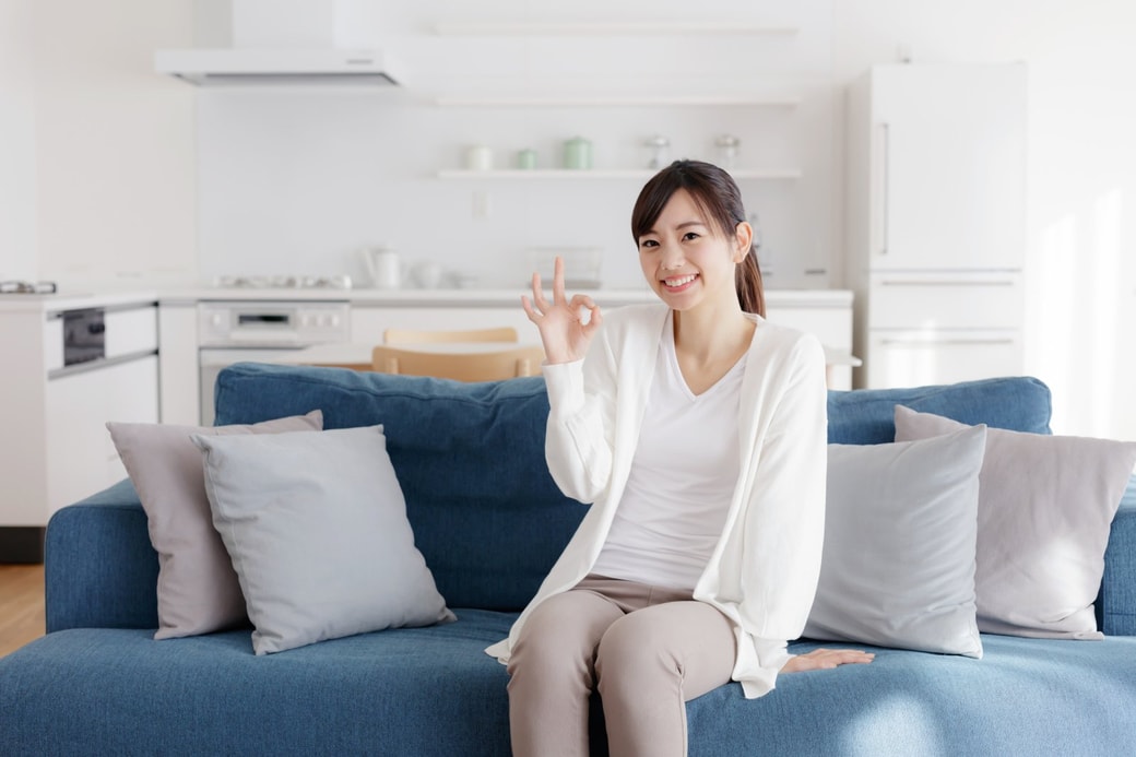 笑顔の女性