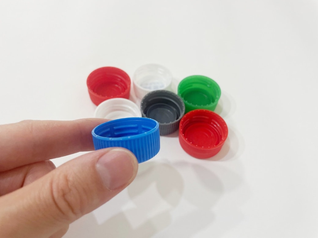 捨てたらもったいない「ペットボトルのキャップ」