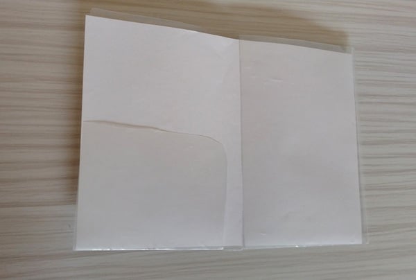 紙を挟んだところ