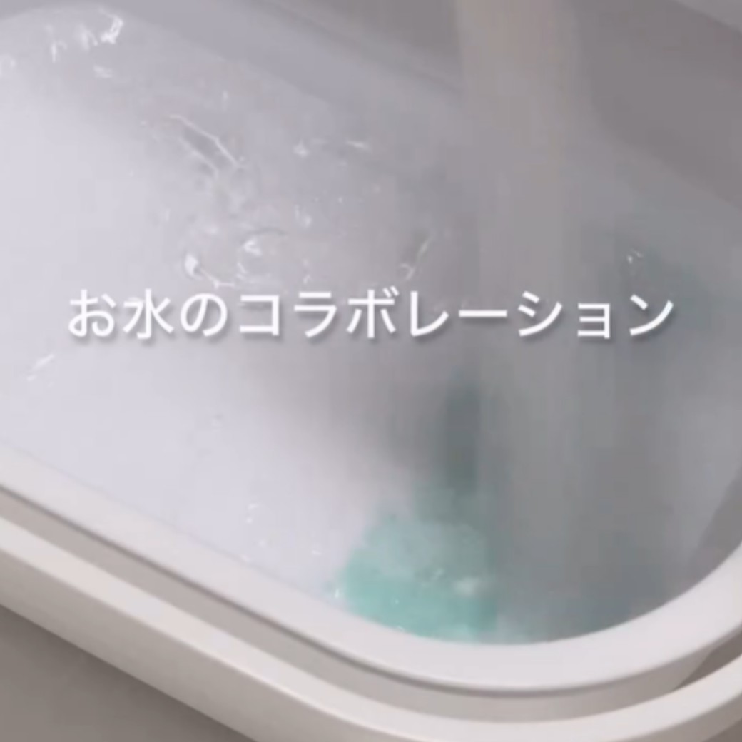すりおろしたウタマロ石けんに水を加える