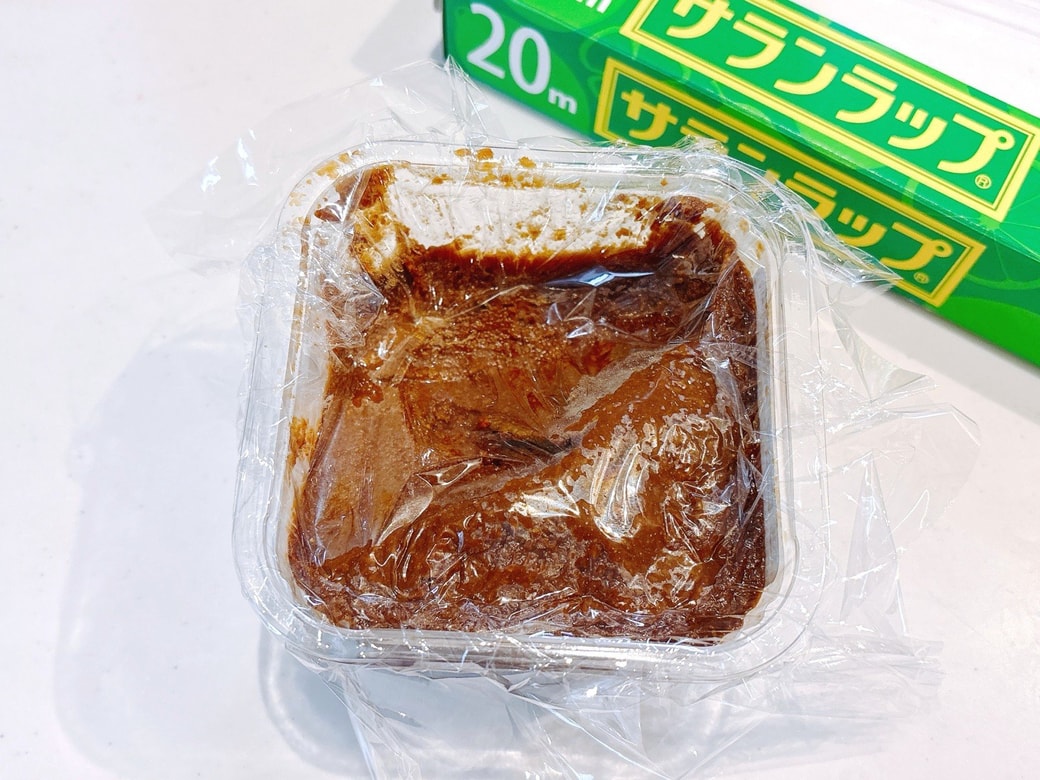 表面にラップをかけるとより長持ち
