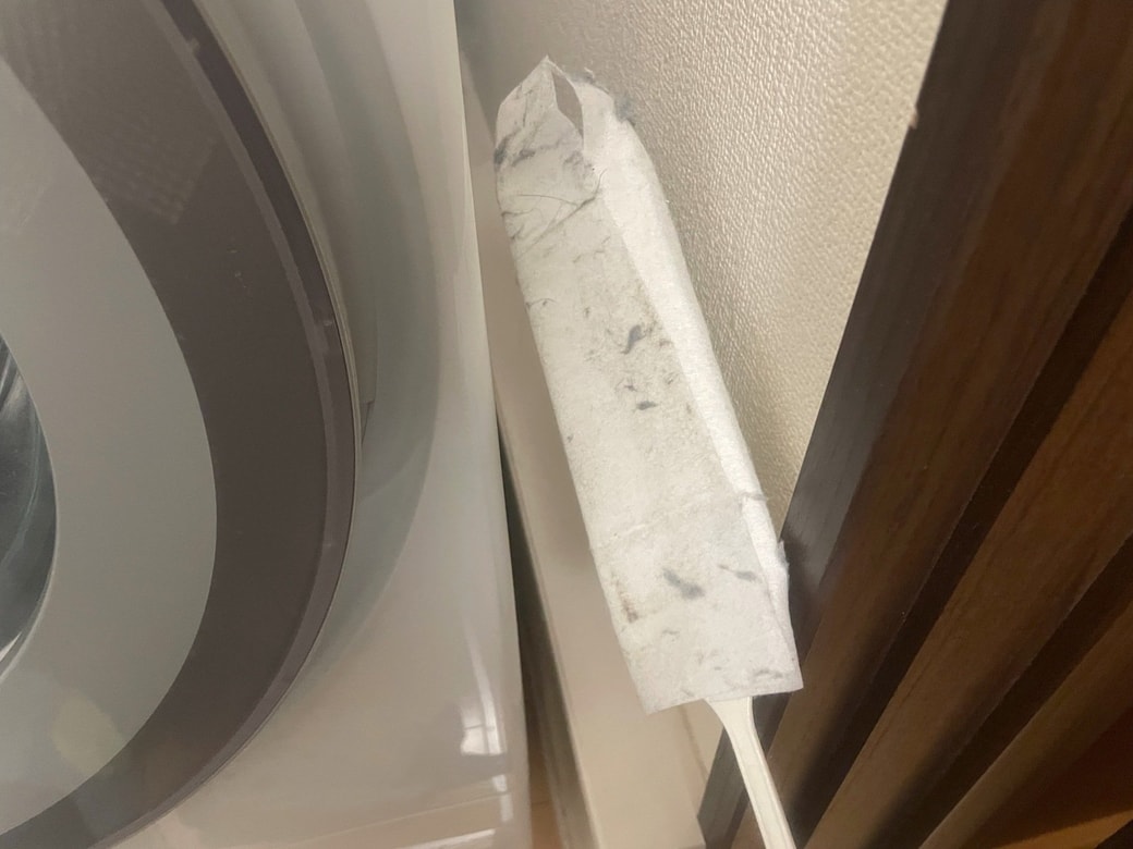 洗濯機の横のすき間掃除に