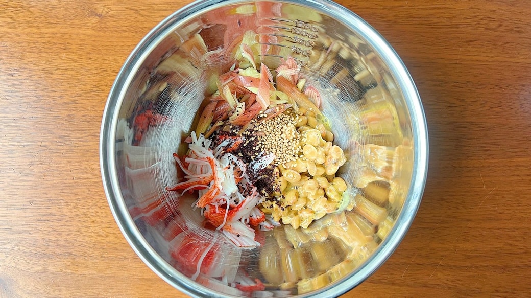 ボウルで合わせる