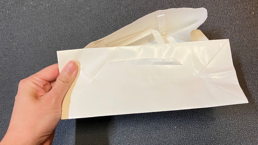紙袋の底の部分