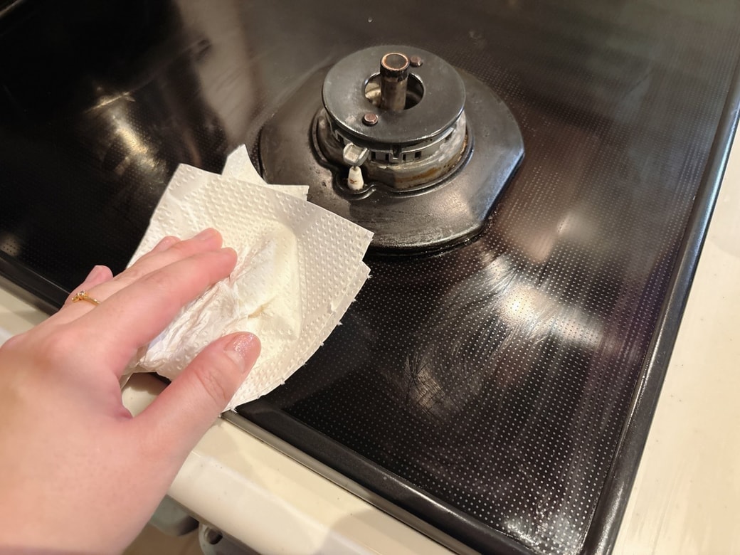 水拭き後は乾拭きする