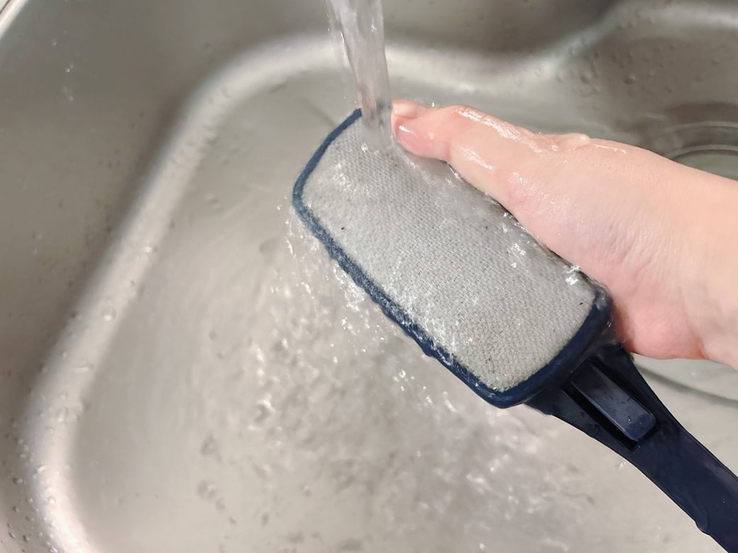エチケットブラシは洗って再利用