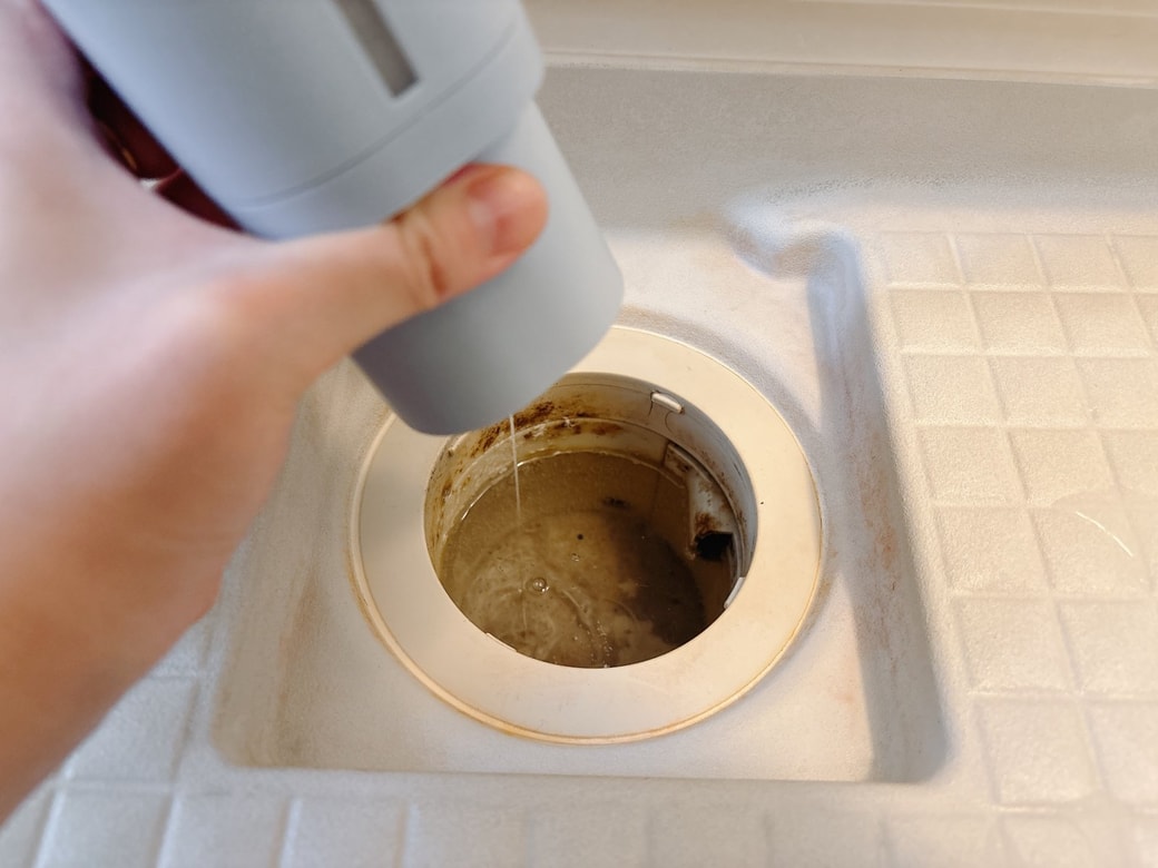 ボディソープを排水口に1プッシュかける