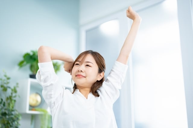 早起きした女性