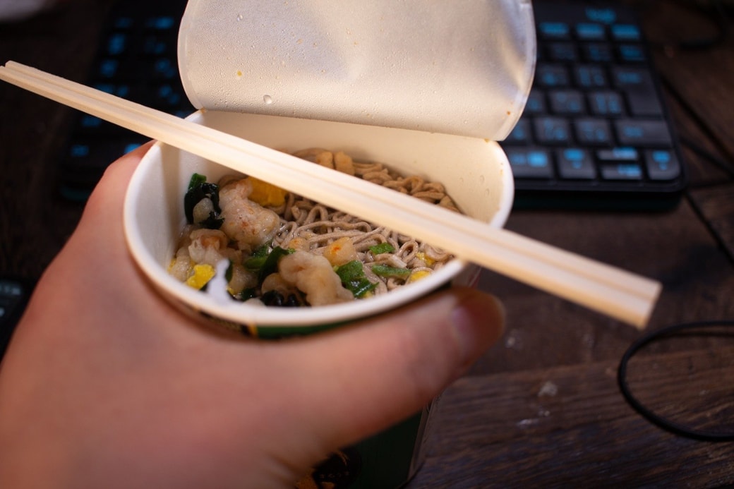 インスタント食品