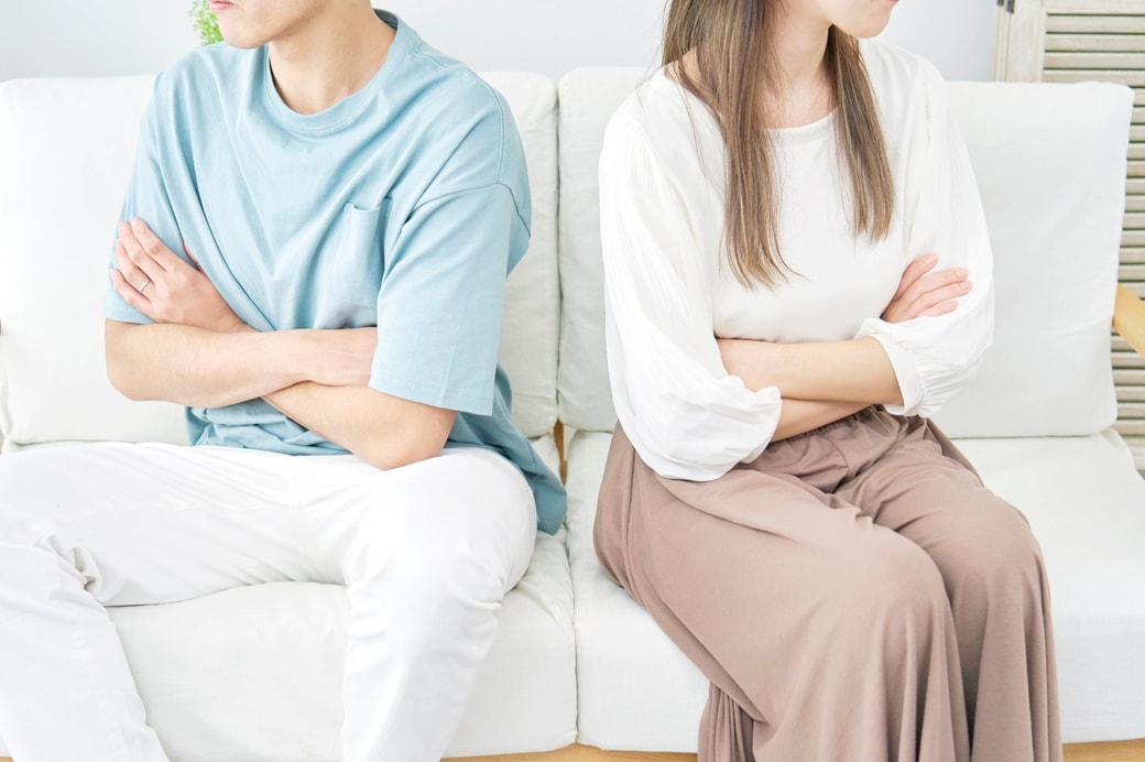喧嘩する夫婦