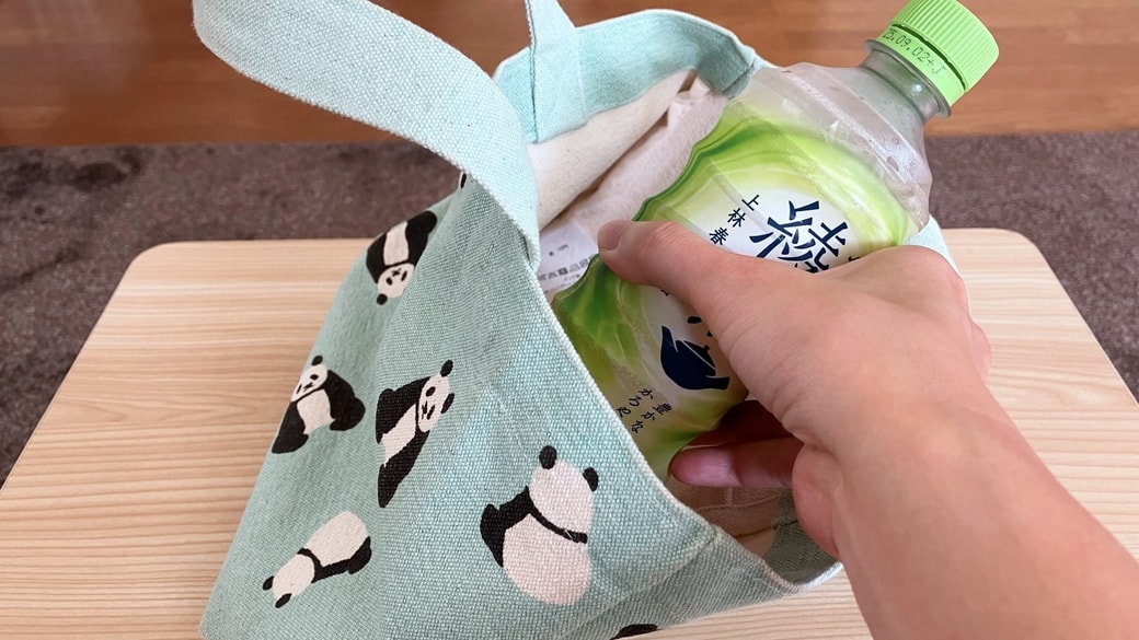 ペットボトルとかばん