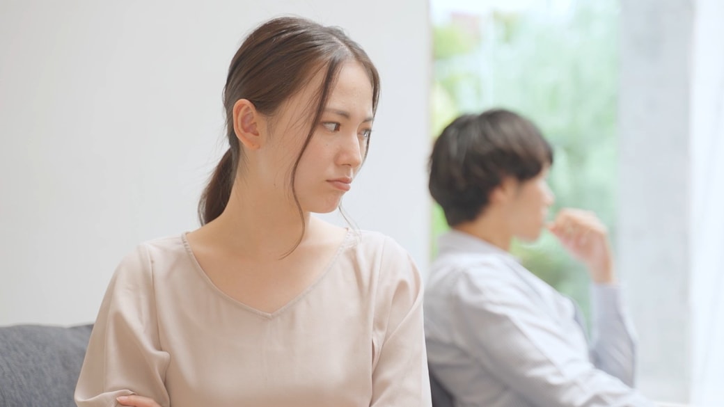 不満な人
