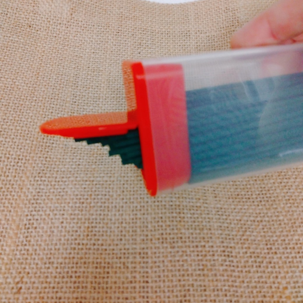 チョコベビーの空き容器