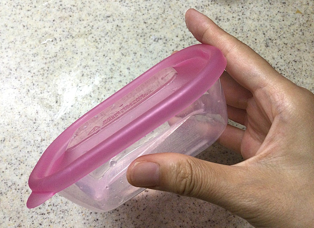 タッパーを振る