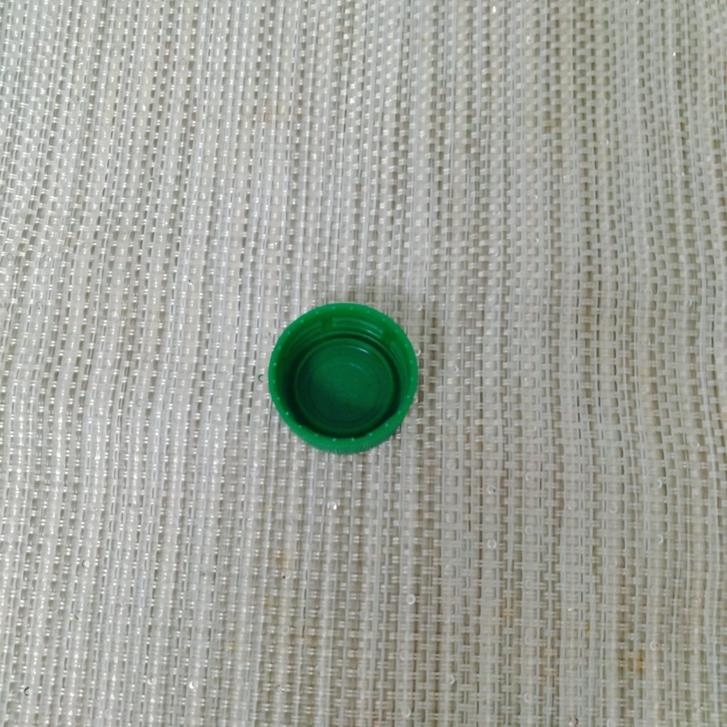 ペットボトルのフタ