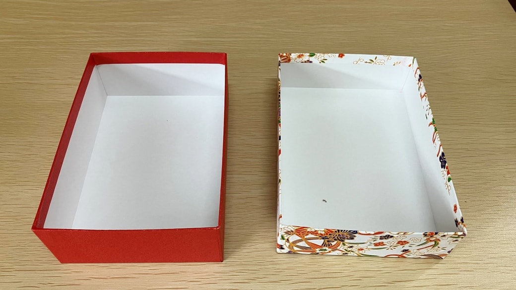 空き箱