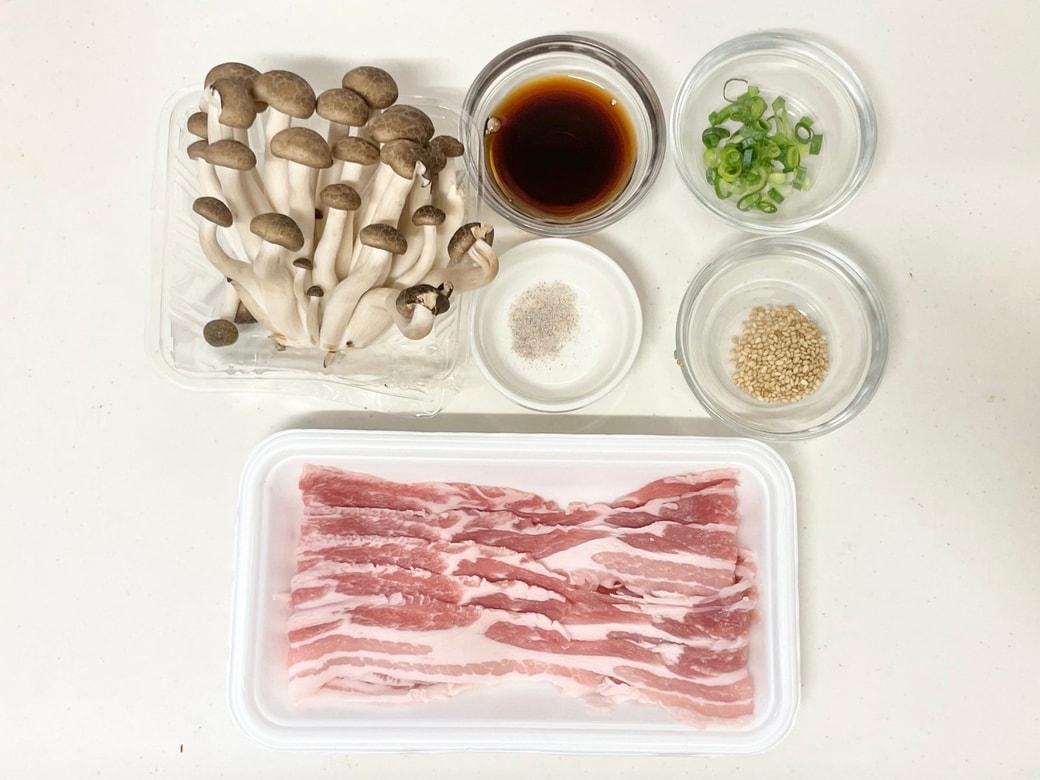 豚バラときのこのレンジ蒸し