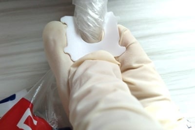 バッククロージャ―を外すところ