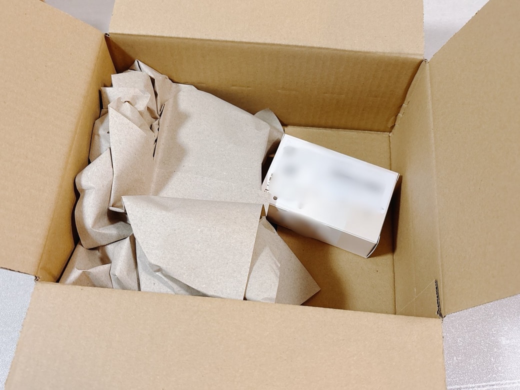 Amazonから届いた荷物