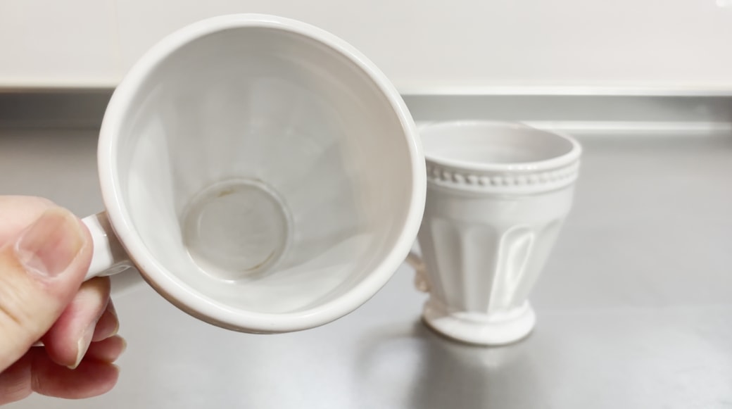 色素汚れが気になるマグカップ