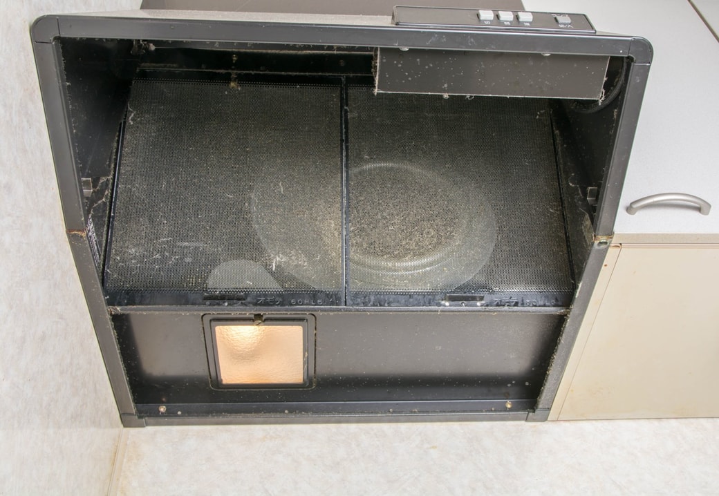 中性洗剤が苦手な汚れ①蓄積した油汚れ
