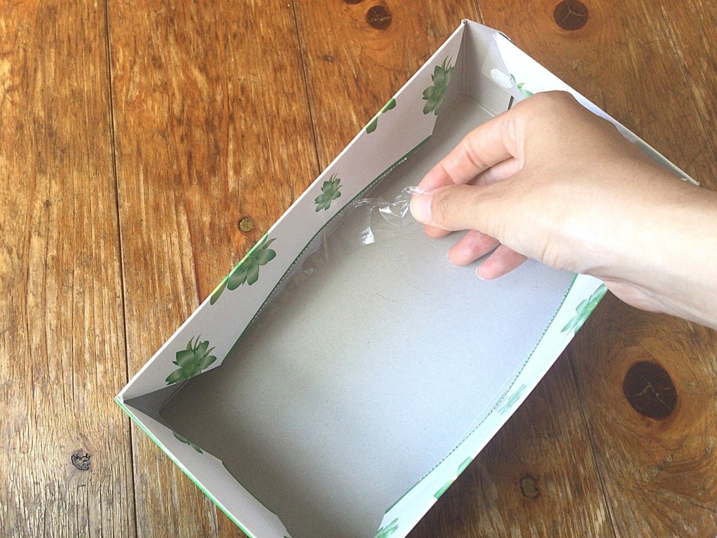 ティッシュの空き箱