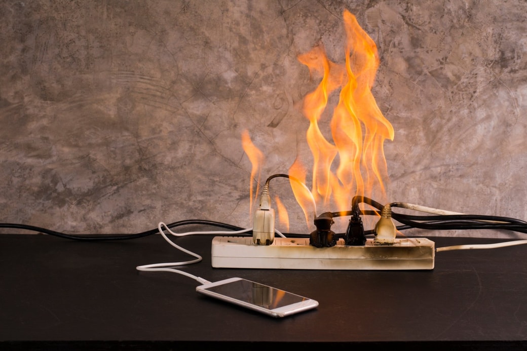 トラッキング火災のイメージ