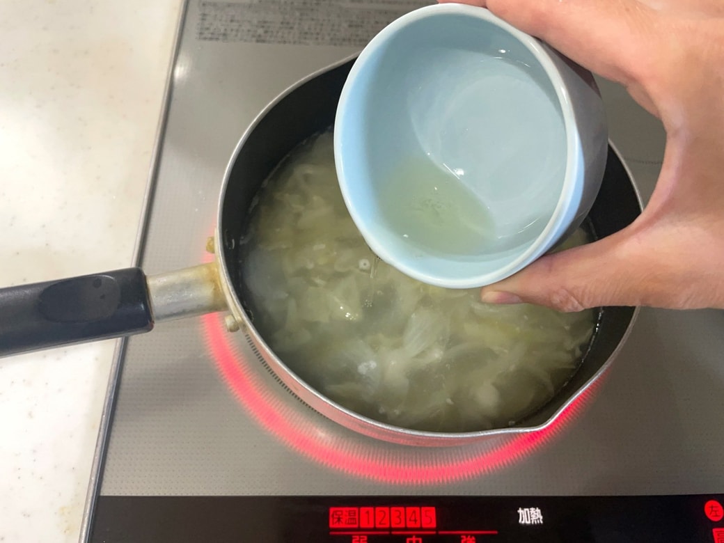 残った白身はスープに入れて活用
