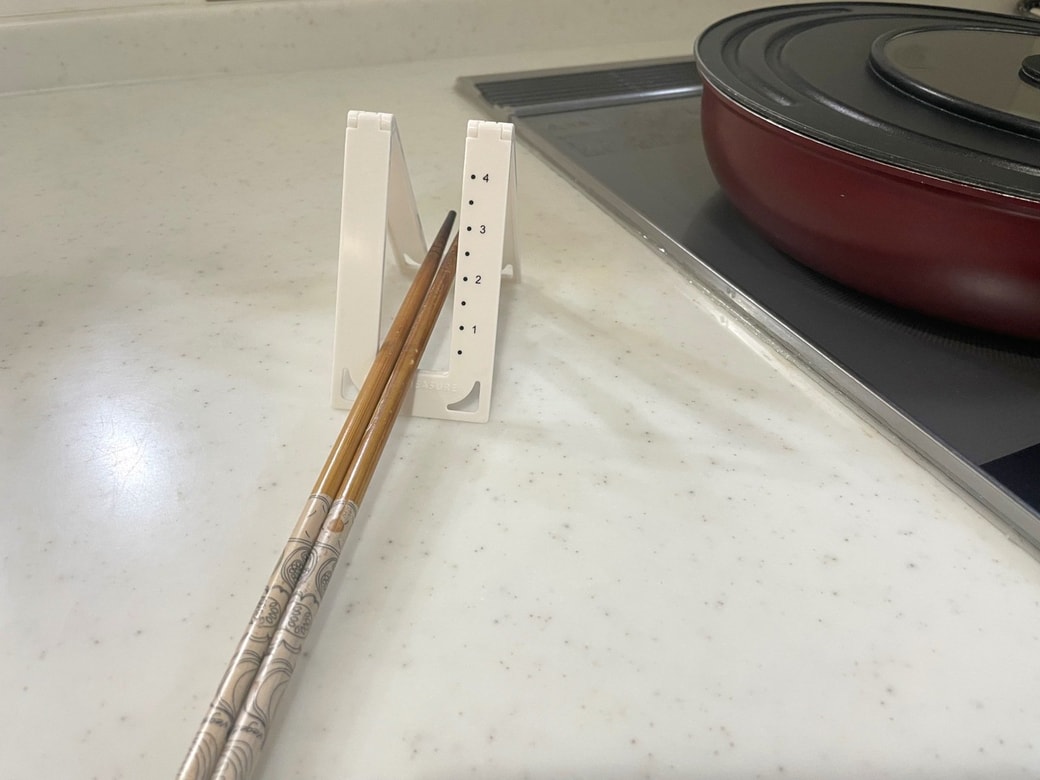 菜箸やお玉置きとしても重宝する