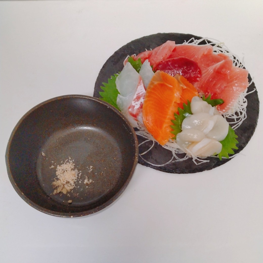 塩昆布の粉とお刺身
