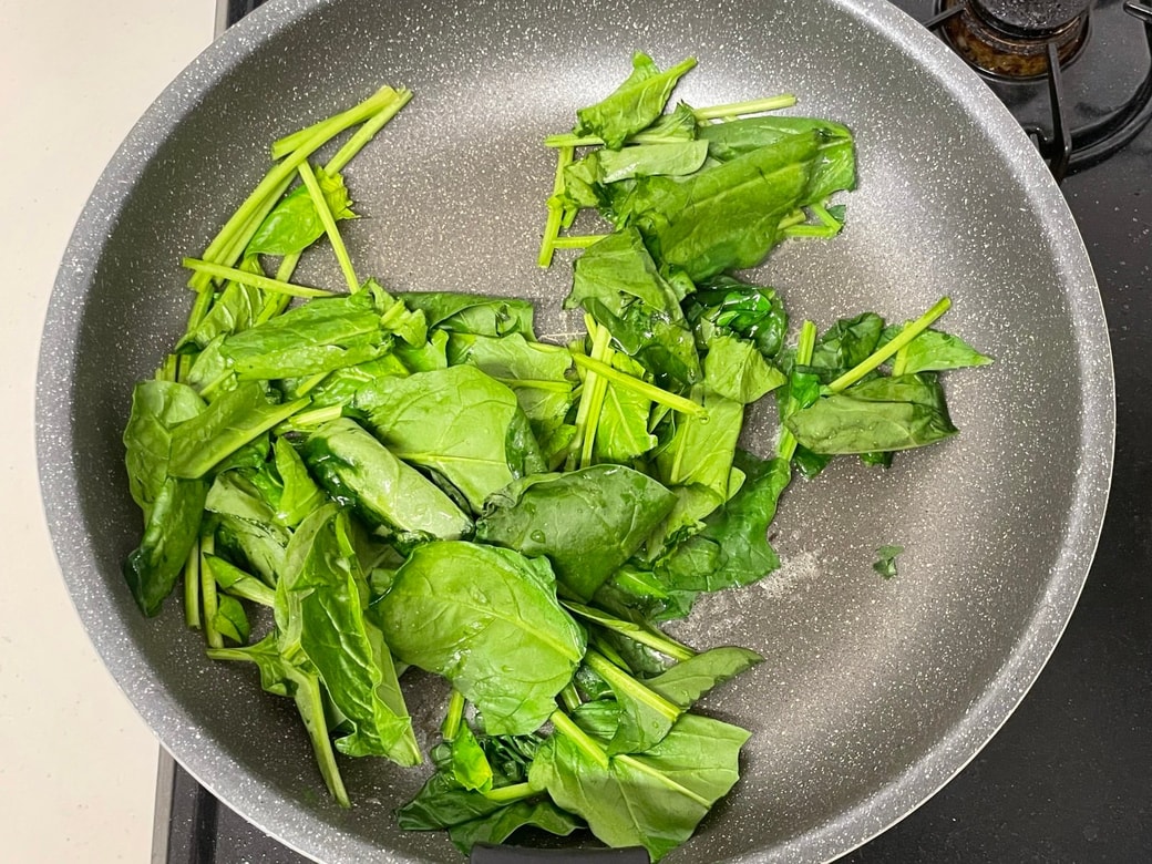 ほうれん草のバターチーズ焼き