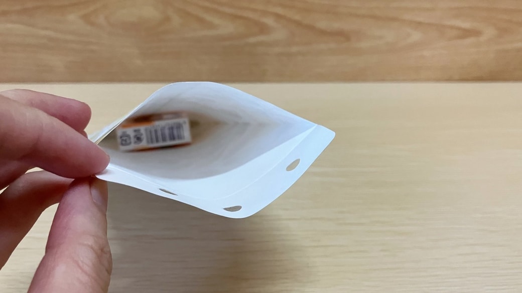 お菓子を入れた封筒