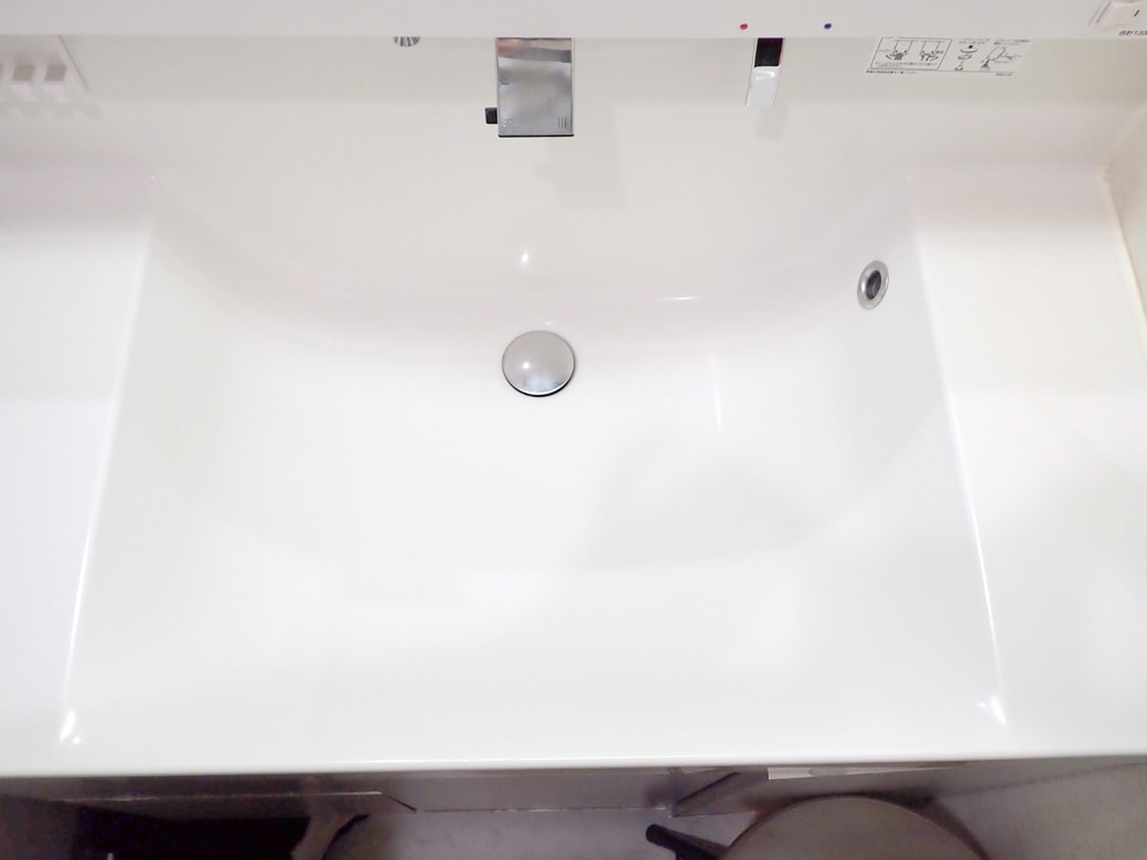 掃除後の洗面台