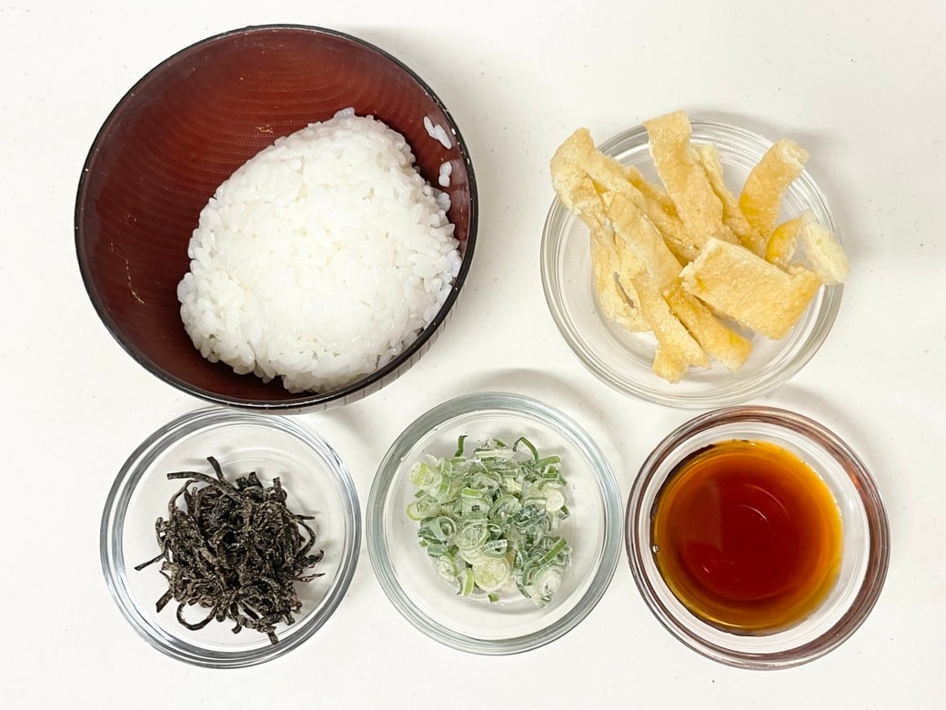 油揚げと塩昆布の混ぜご飯