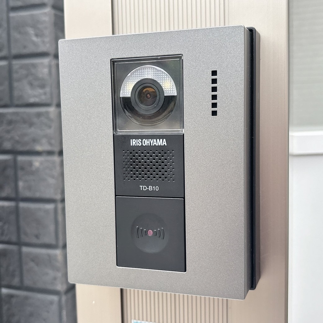 玄関の忘れがちな掃除スポット②インターフォン