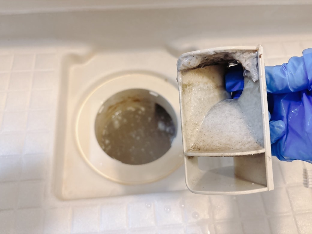 汚れが隠れている場所②排水口の整流ブロック