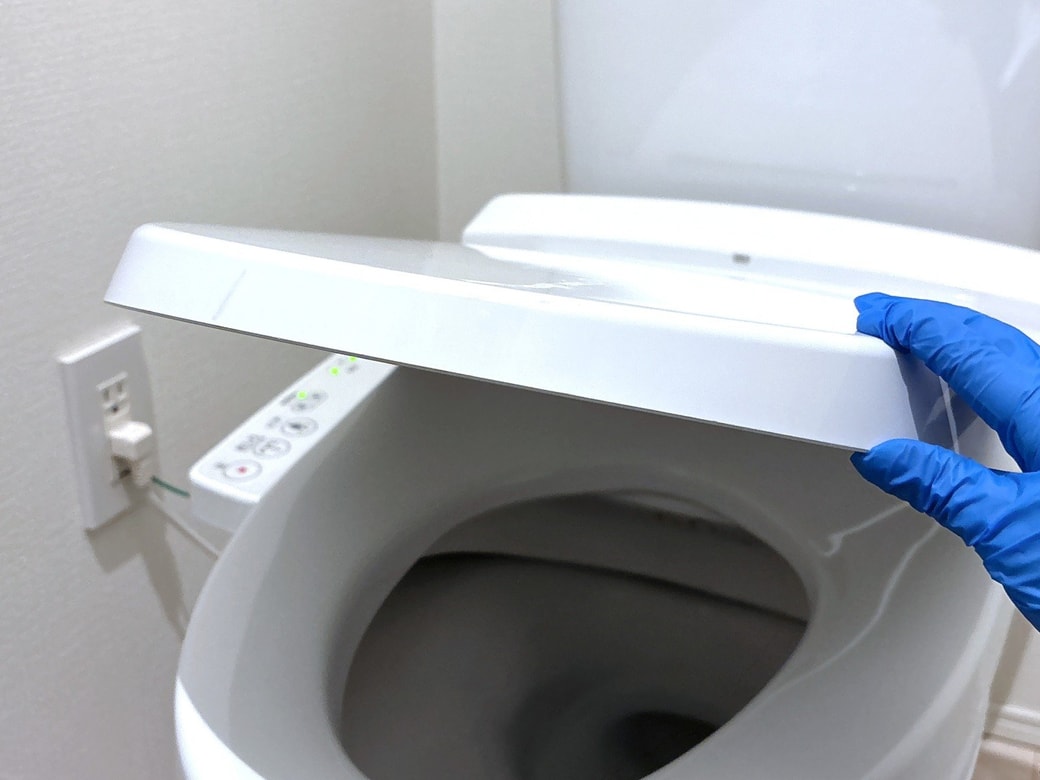 トイレのフタの裏