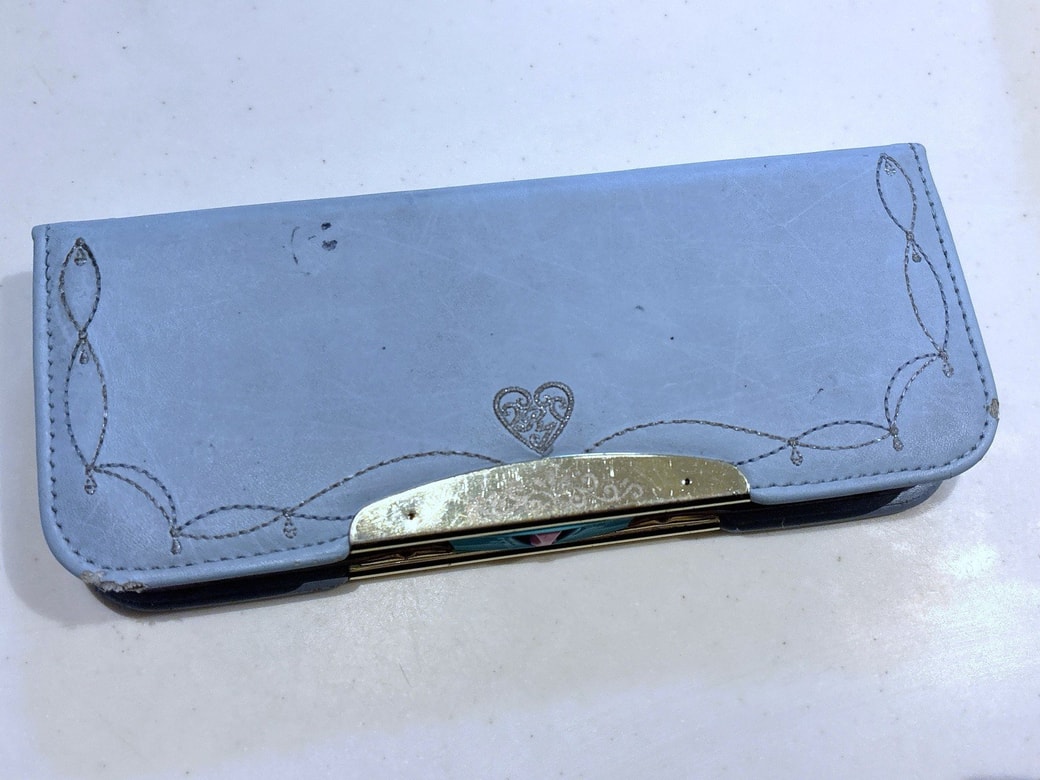 汚れている筆箱