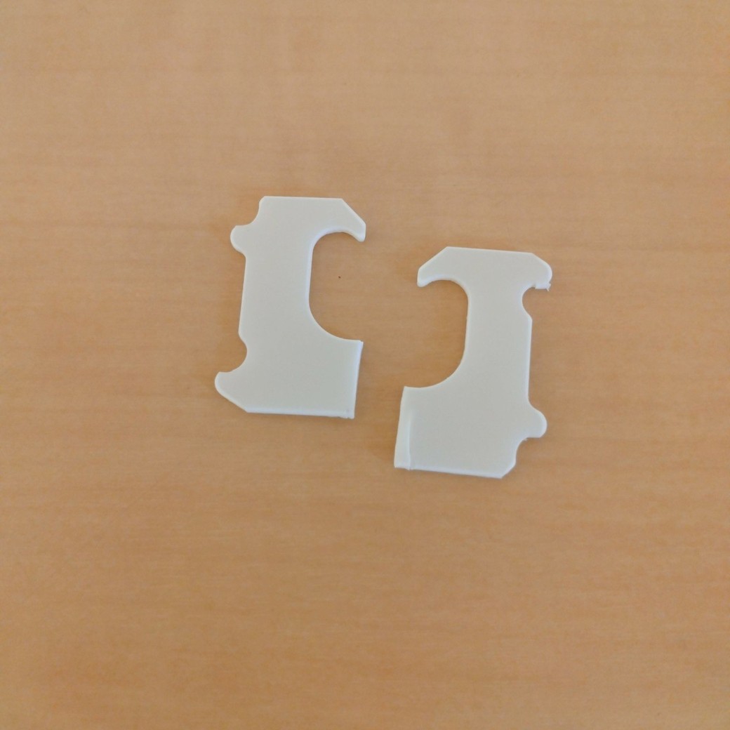 半分に切ったバッグクロージャー