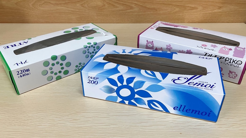 3つのティッシュ箱