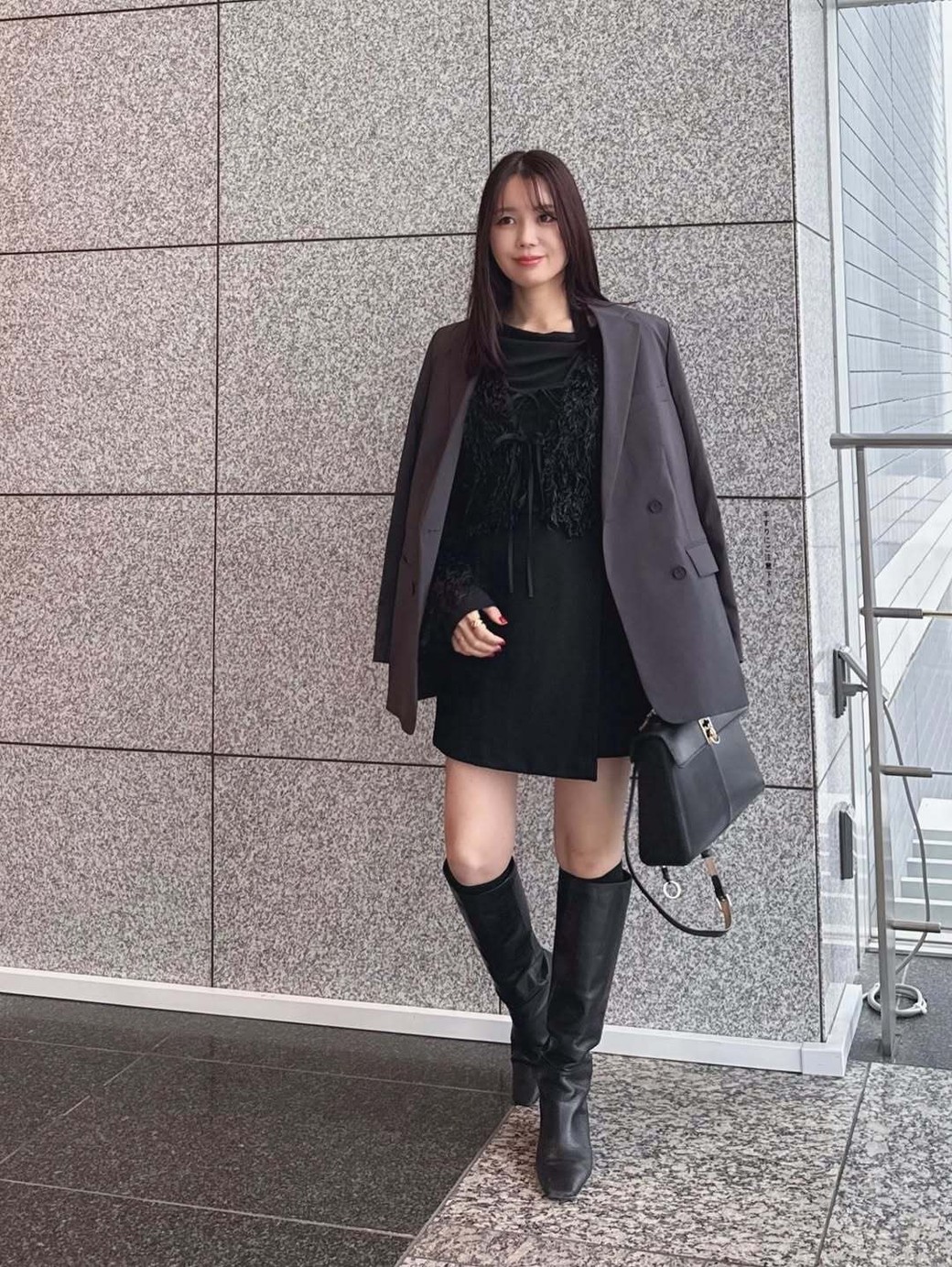 ハンサムなジャケットでコーデを引き締めて。