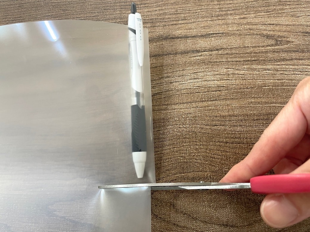 ペンの長さにファイルをカットする