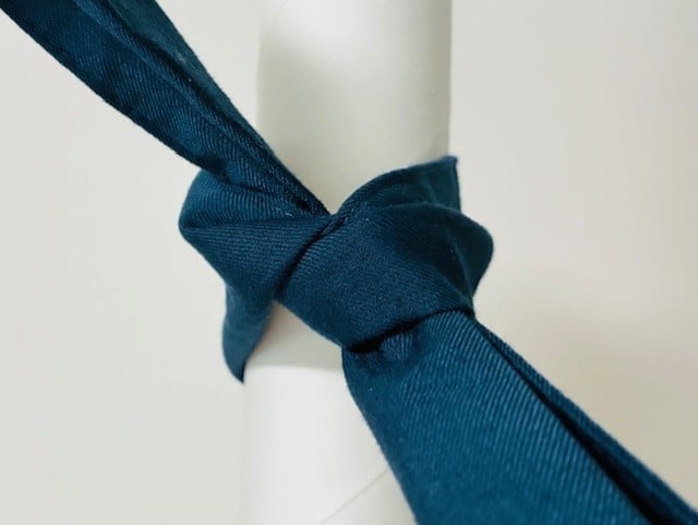 リボン結び