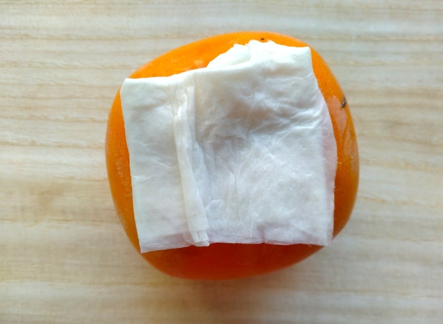 キッチンペーパーをのせる